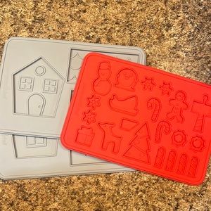 Pampered Chef Gingerbread House mold